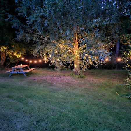 Готель Peppercorn Pod At Beck House Glamping Salmonby Екстер'єр фото