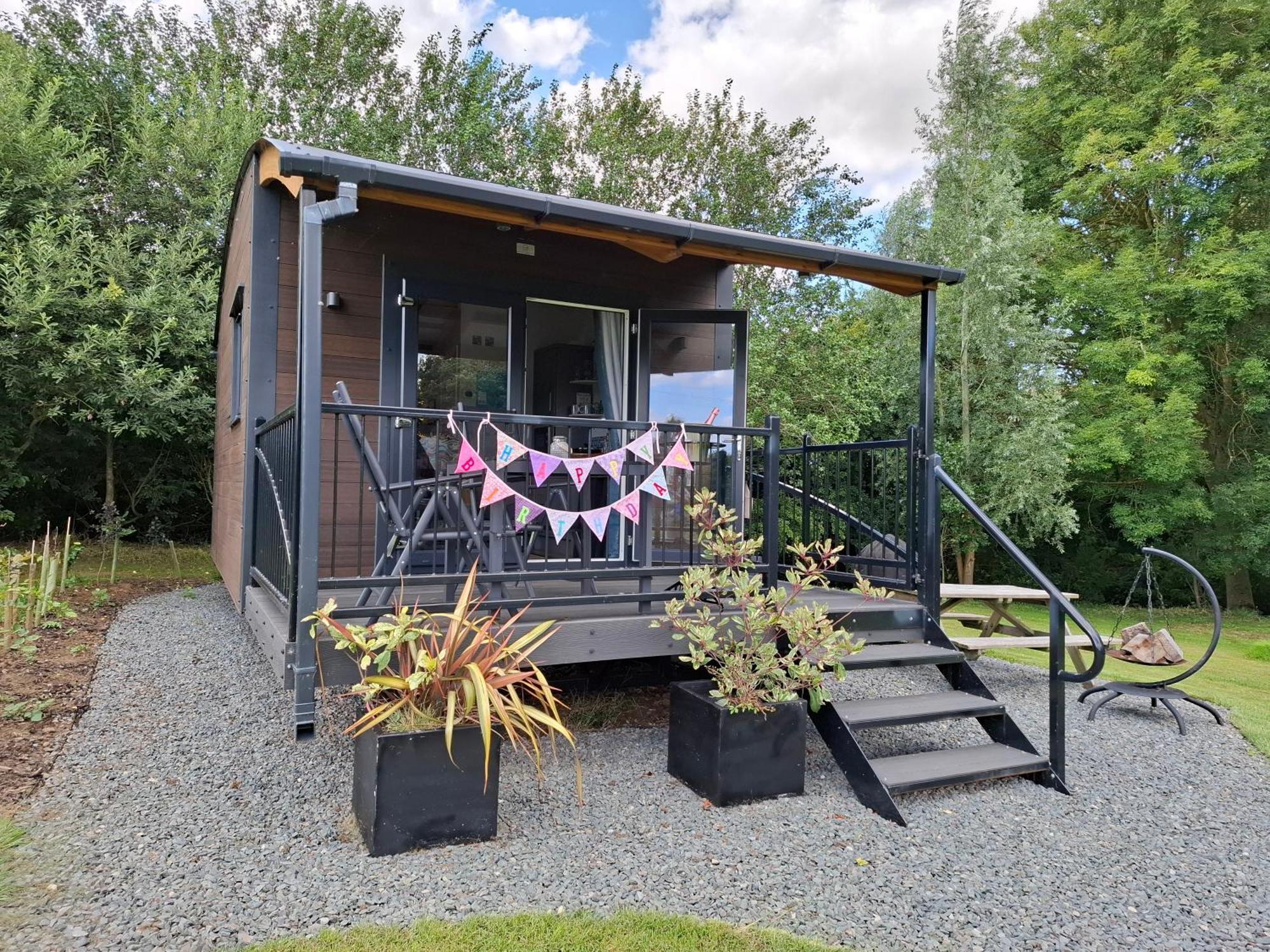 Готель Peppercorn Pod At Beck House Glamping Salmonby Екстер'єр фото